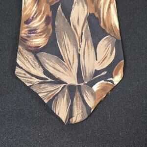 TREE Men's Black Brown Silk Abstract Botanical Leaf Pattern Tie